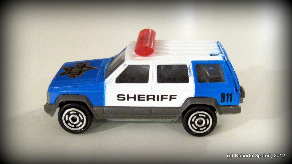Majorette Jeep Cherokee (n.285-B)